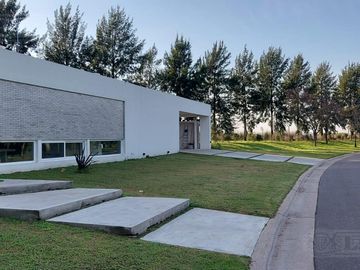 Casa en San Matias -Perimetral - 4 dormitorios - PG