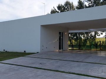 Casa en San Matias -Perimetral - 4 dormitorios - PG
