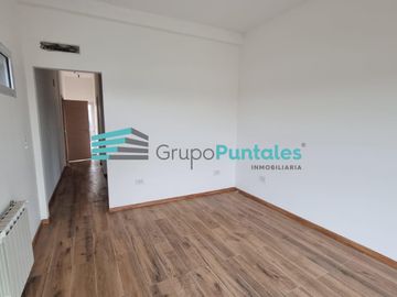 Excelente Casa en Barrio Lagos de Canning con 4 dormitorios y gran piscina sobre lote de 1018 m2