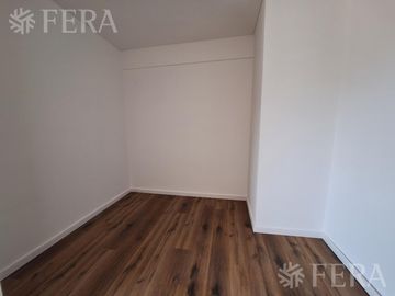 Venta departamento de 4 ambientes en Wilde (32134)