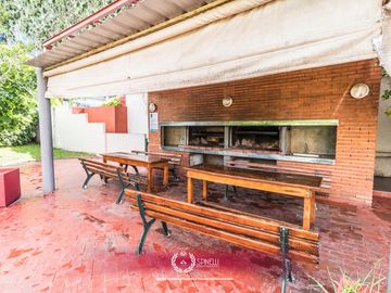 Venta departamento 3 ambientes 47M² con balcón en San Cristóbal full amenities torre Altos Porteños