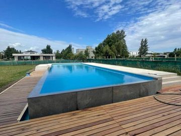 Casa en venta - 3 Dormitorios 5 Baños - Cocheras - 1500Mts2 - Canning