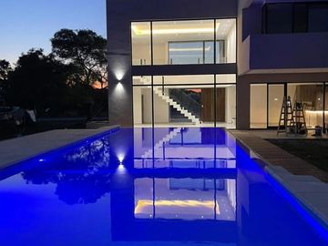 Casa en venta - 3 Dormitorios 5 Baños - Cocheras - 1500Mts2 - Canning
