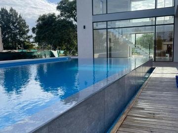 Casa en venta - 3 Dormitorios 5 Baños - Cocheras - 1500Mts2 - Canning