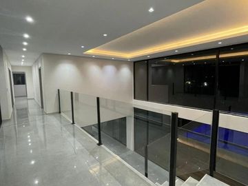 Casa en venta - 3 Dormitorios 5 Baños - Cocheras - 1500Mts2 - Canning