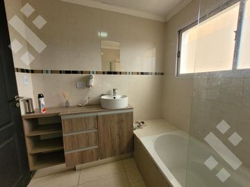 Venta Casa B° Morada del Agua Life - Plottier