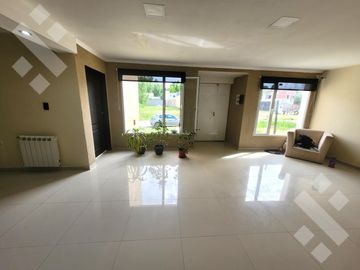 Venta Casa B° Morada del Agua Life - Plottier