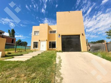 Venta Casa B° Morada del Agua Life - Plottier