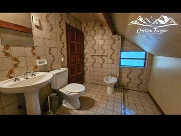 Casa de 230 m2, Barrio Residencial Los Abedules, El Bolsón (SU-1)