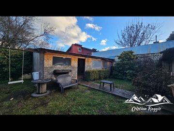 Casa de 230 m2, Barrio Residencial Los Abedules, El Bolsón (SU-1)