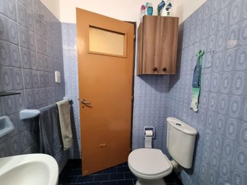 casa para 3 familias, ideal para obtener rentas.