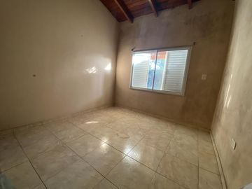 VENTA CASA 3 DORMITORIOS EN ROLDAN