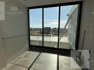Casa Laguna en venta 6 amb con pileta en Naudir Escobar