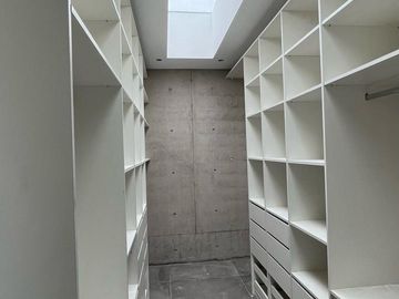 Casa Laguna en venta 6 amb con pileta en Naudir Escobar