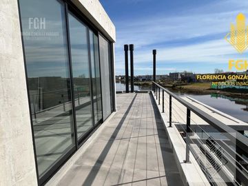 Casa Laguna en venta 6 amb con pileta en Naudir Escobar