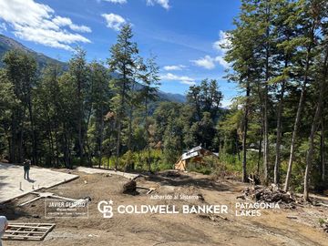 Venta Casa Villa La Angostura 122 m2 cubiertos  en pozo, vista parcial al lago 3 dormitorios Villa Correntoso