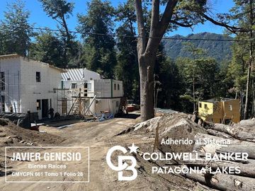 Venta Casa Villa La Angostura 122 m2 cubiertos  en pozo, vista parcial al lago 3 dormitorios Villa Correntoso