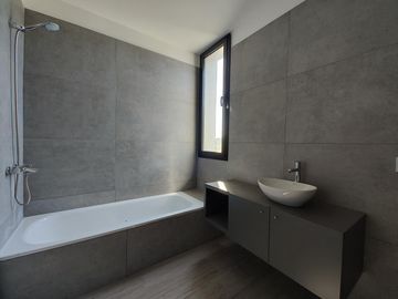 Casa al Agua en Venta en San Matías