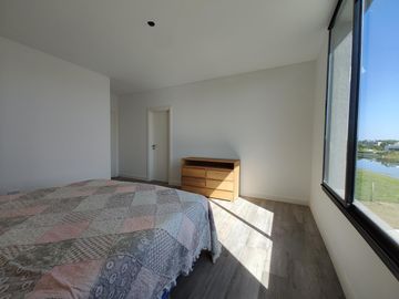 Casa al Agua en Venta en San Matías