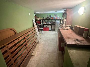 Chalet a la venta con parque en Castelar norte