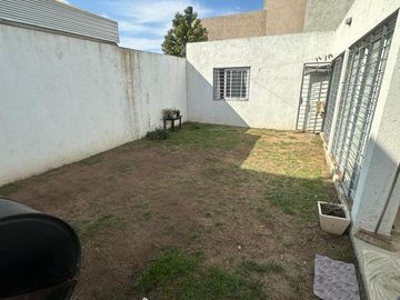 Casa en Nuevo URCA