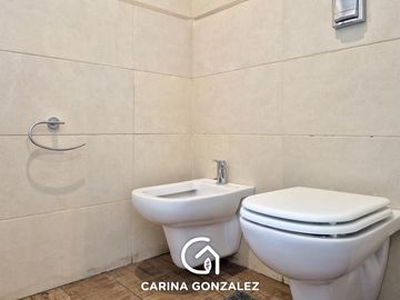 Casa 4 dormitorios, en  B° Cerrado LA CASTELLANA, Neuquén