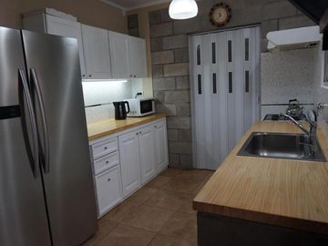 Casa en venta - 4 Dormitorios 3 Baños - Cocheras - 320Mts2 - Lisandro Olmos, La Plata
