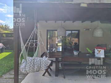 HERMOSA CASA EN JARDINES DE ESCOBAR