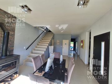 HERMOSA CASA EN JARDINES DE ESCOBAR