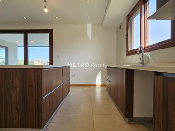 Casa en  Venta 6 ambientes en Terralagos, Canning