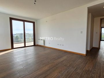 Casa en  Venta 6 ambientes en Terralagos, Canning