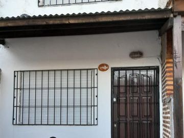 PH en venta - 2 Dormitorios 1 Baño - Cochera - 57Mts2 - Mar del Tuyú