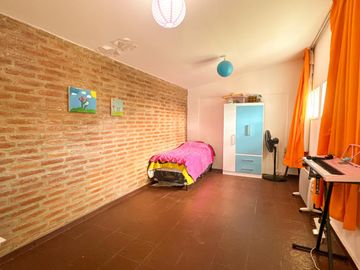 Casa en venta de 300 mts cub, Estancia Vieja, Córdoba