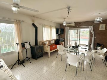 Casa en venta de 300 mts cub, Estancia Vieja, Córdoba