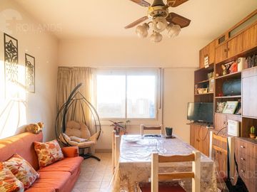 Venta Departamento 3 Ambientes con Balcón y Jardín en Villa Celina