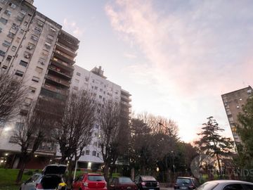 Venta Departamento 3 Ambientes con Balcón y Jardín en Villa Celina