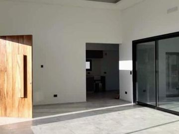 Hermosa Casa en venta en 1 planta San Matias Area 5 PG