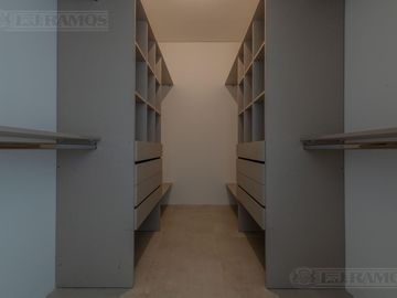 Hermosa Casa en venta en 1 planta San Matias Area 5 PG