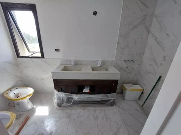 Casa en venta - 3 Dormitorios 3 Baños - 220Mts2 - Villa Rosa, Pilar