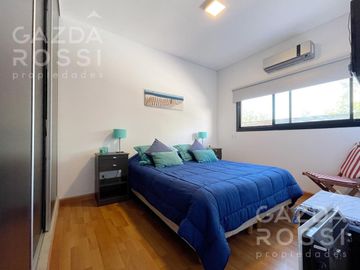 VENTA  con renta - Departamento 3 amb con jardín en  Espacio las cavas, Canning