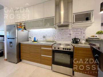 VENTA  con renta - Departamento 3 amb con jardín en  Espacio las cavas, Canning