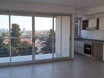Venta  Departamento - 3 ambientes  con 2 balcones - Vicente López