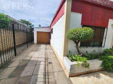 Venta de PH de 4 ambientes con cochera en Wilde