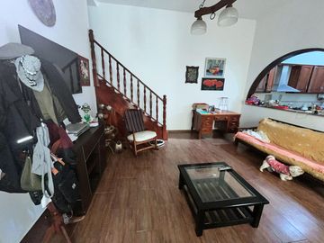 Casa en venta 4 dormitorios, Arroyito Rio