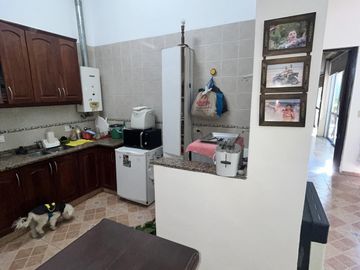Casa en venta 4 dormitorios, Arroyito Rio