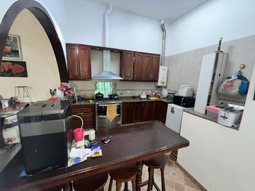 Casa en venta 4 dormitorios, Arroyito Rio