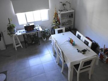 Casa en Venta - 3 Dormitorios 3 Baños - 250m2 - Ezeiza