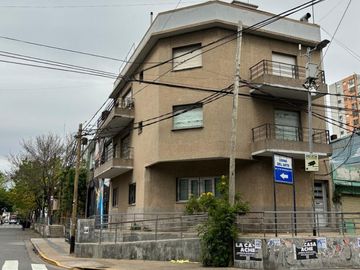 Departamento en venta - 3 Dormitorios 1 Baño - 125Mts2 - La Boca