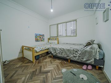 Departamento de 2 ambientes cocina separada muy bien ubicado