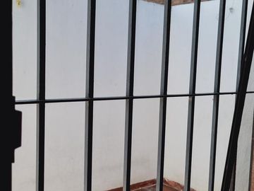 Casa en venta en lomas de zamora, 2 ambientes